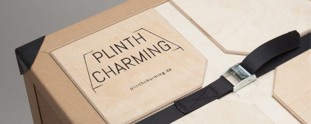 plinth charming packaging